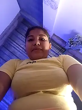 angelHeath13 online show from 10.26.25