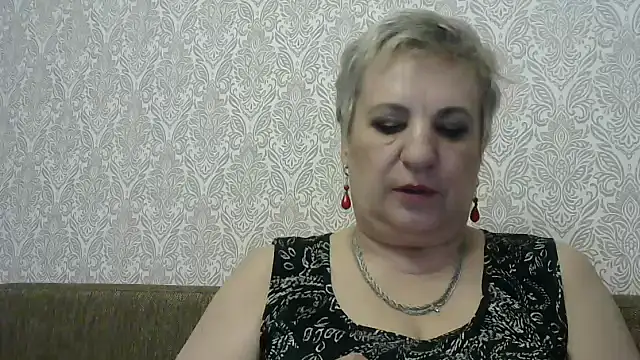 StarNicole online show from 09.28.25