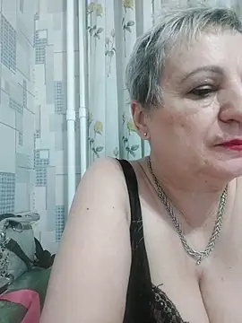 Snapshot of StarNicole chatting on 11.11.25 StarNicole online show from 11.11.25