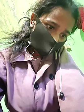 Snapshot of PIHU999 chatting on 10.11.25 PIHU999 online show from 10.11.25