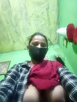 Snapshot of PIHU999 chatting on 10.15.25 PIHU999 online show from 10.15.25