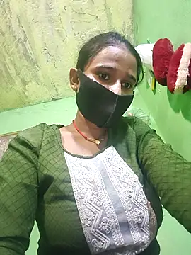 Snapshot of PIHU999 chatting on 10.15.25 PIHU999 online show from 10.15.25