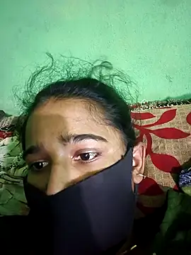 Snapshot of PIHU999 chatting on 10.16.25 PIHU999 online show from 10.16.25