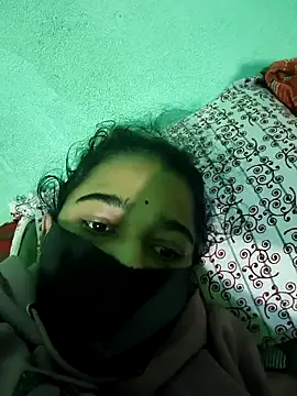 Snapshot of PIHU999 chatting on 10.30.25 PIHU999 online show from 10.30.25