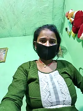 Snapshot of PIHU999 chatting on 11.06.25 PIHU999 online show from 11.06.25