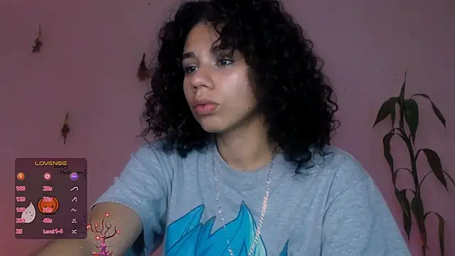 Snapshot of Nocturnawitch chatting on 10.03.25 Nocturnawitch online show from 10.03.25