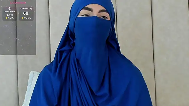 Snapshot of _Zahiira_ chatting on 11.01.25 Zahiira online show from 11.01.25