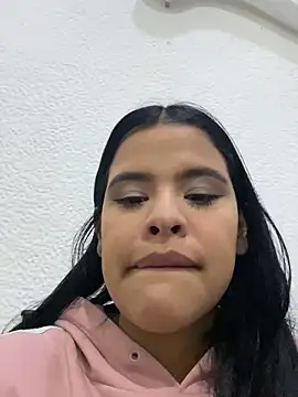 Snapshot of Aisha_poweer chatting on 10.02.25 Aisha poweer online show from 10.02.25