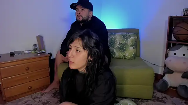 lola n apolo online show from 09.30.25