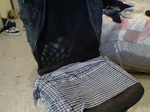 Snapshot of KalendaXL chatting on 11.10.25 KalendaXL online show from 11.10.25