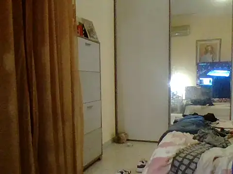 KalendaXL online show from 12.02.25