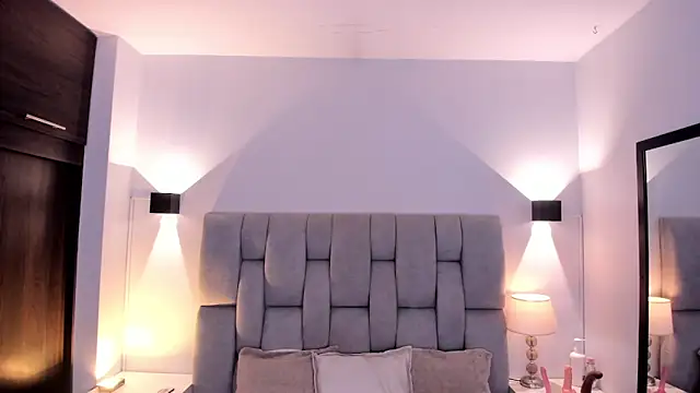 Mia volkova online show from 09.18.25