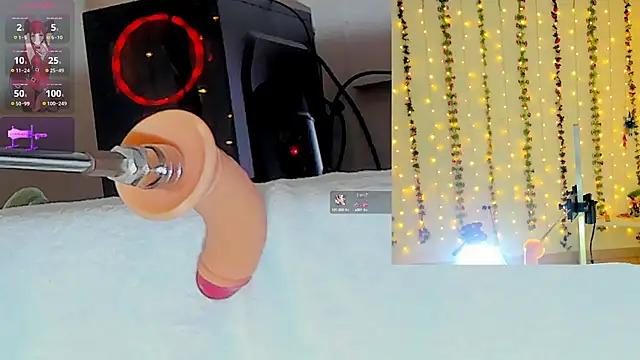 Snapshot of Kitty__Rose__ chatting on 10.03.25 Kitty Rose online show from 10.03.25