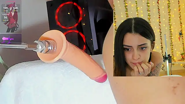 Snapshot of Kitty__Rose__ chatting on 10.05.25 Kitty Rose online show from 10.05.25