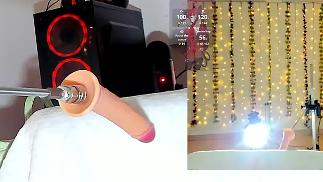 Kitty  Rose   online show from 11.24.25