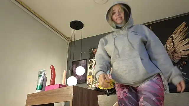 Snapshot of Mafecosecret chatting on 11.06.25 Mafecosecret online show from 11.06.25