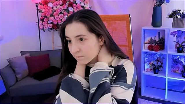 Snapshot of VirtuallVoyant chatting on 02.04.26 VirtuallVoyant online show from 02.04.26