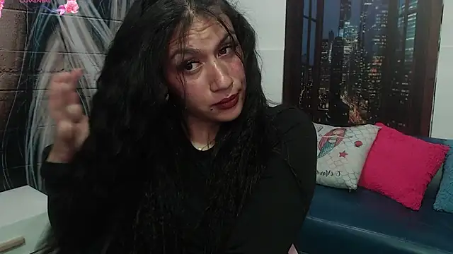 gigi gilt  online show from 07.28.26