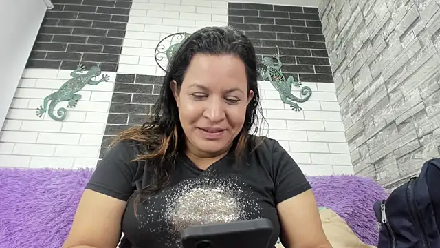 Sandra Milf love online show from 09.18.25