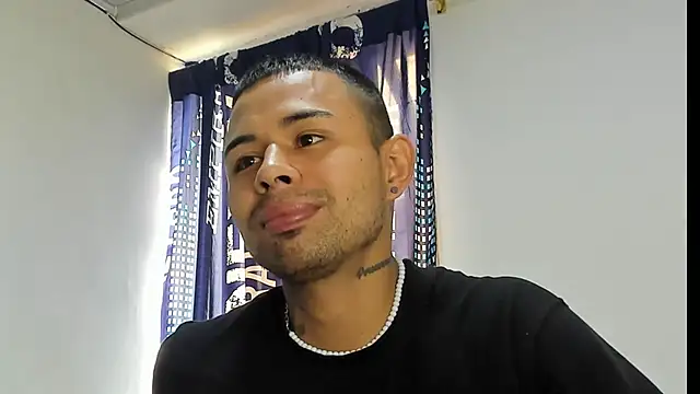  Logan Colton  online show from 11.20.25