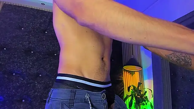 hot alpha boys online show from 09.09.25