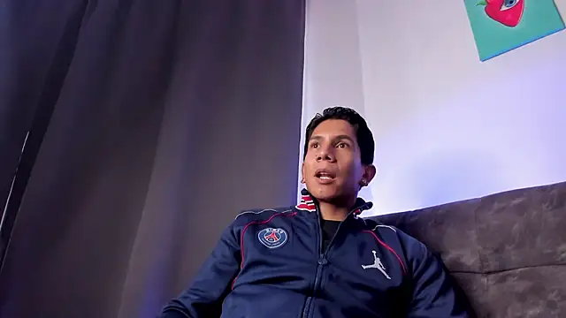 Snapshot of j_deex chatting on 11.27.25 j deex online show from 11.27.25