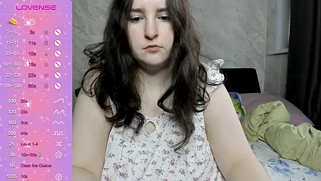 Snapshot of alice_allens chatting on 10.27.25 alice allens online show from 10.27.25