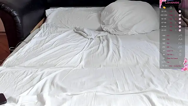 alice allens online show from 04.14.26