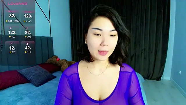 Snapshot of hwa_rin chatting on 10.05.25 hwa rin online show from 10.05.25