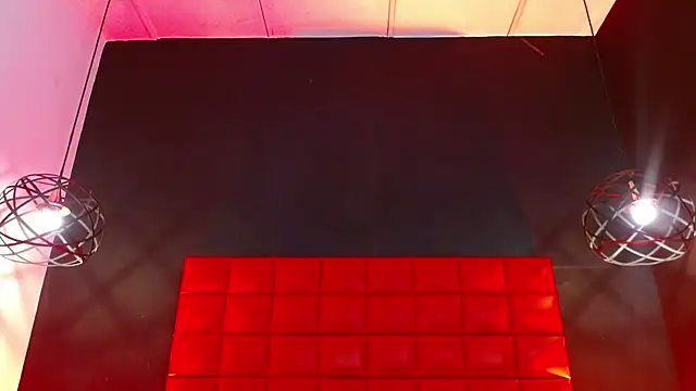 Lilih golden online show from 11.11.25