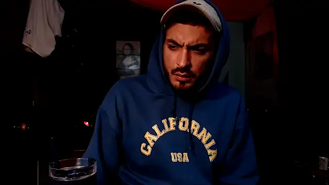 malek xarx  online show from 10.14.25