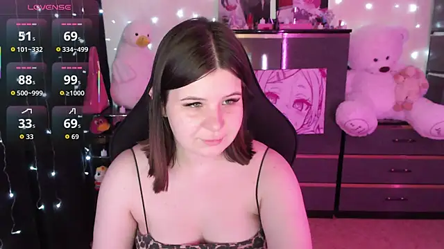 AmyVibess online show from 11.06.25