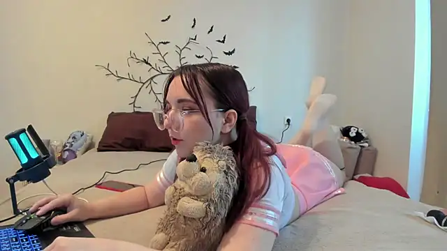 Snapshot of VellvetAnders chatting on 11.09.25 VellvetAnders online show from 11.09.25