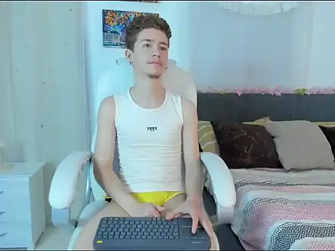 ThiagooJames online show from 11.24.25