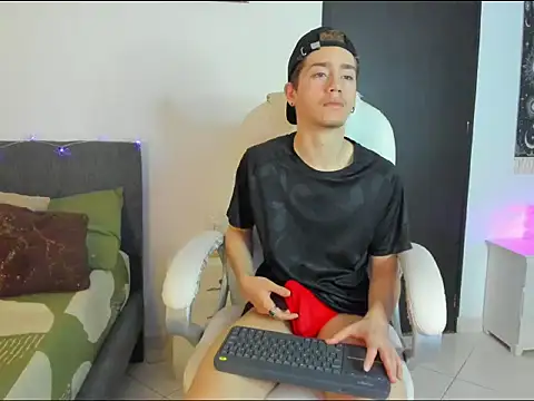 Snapshot of ThiagooJames chatting on 02.07.26 ThiagooJames online show from 02.07.26