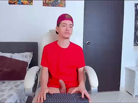 Snapshot of ThiagooJames chatting on 02.27.26 ThiagooJames online show from 02.27.26