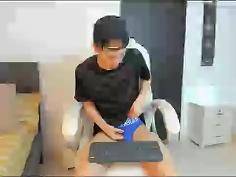 Snapshot of ThiagooJames chatting on 03.02.26 ThiagooJames online show from 03.02.26