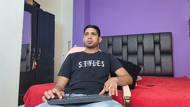 Snapshot of ashtoncooperr chatting on 09.26.25 ashtoncooperr online show from 09.26.25