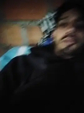 Snapshot of ashtoncooperr chatting on 10.31.25 ashtoncooperr online show from 10.31.25