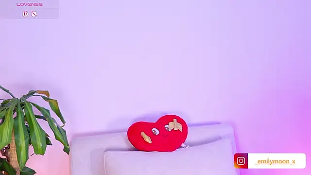 onlyemily  online show from 03.25.26