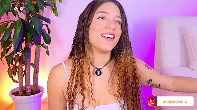 onlyemily  online show from 04.16.26