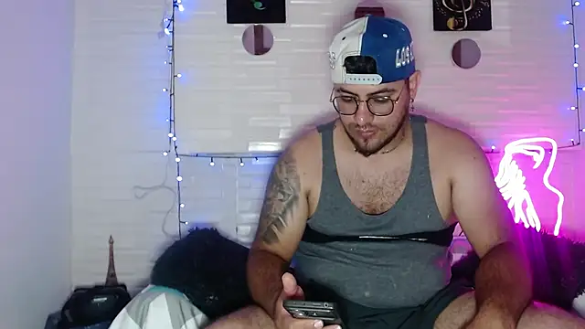 Andreww Foxx online show from 09.23.25
