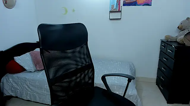 Snapshot of Sweet_Amanda_95 chatting on 11.17.25 Sweet Amanda 95 online show from 11.17.25