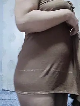 Snapshot of linakhalifa chatting on 09.22.25 linakhalifa online show from 09.22.25