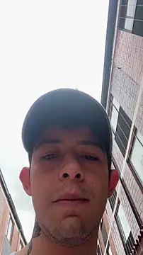 Aleecandrews online show from 12.16.25