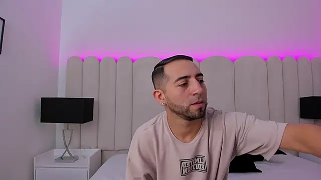 Lushian  online show from 09.13.25