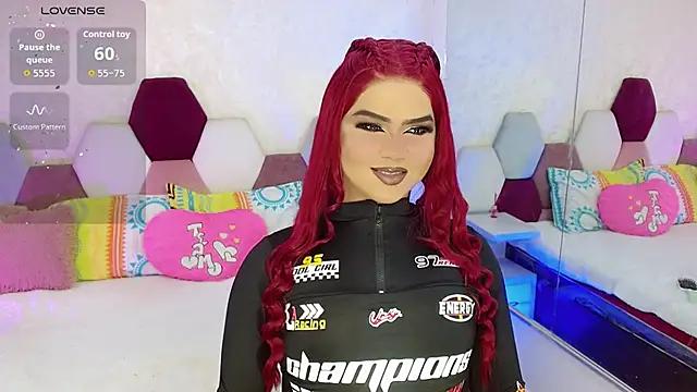 kushina uzumaki75 online show from 10.18.25