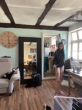 Seductively4 20 online show from 03.10.26