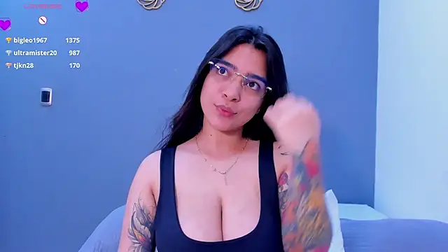 KamilaBetancourt online show from 06.21.26