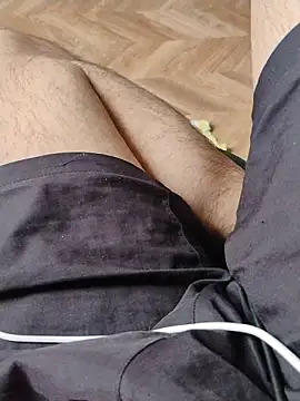 Snapshot of LeoMaduroSP chatting on 09.24.25 LeoMaduroSP online show from 09.24.25